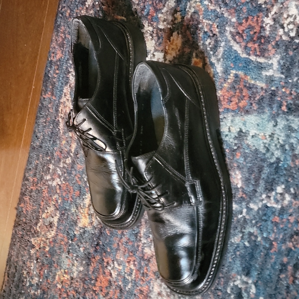 Stacy Adam's men's dress shoes size 9.5